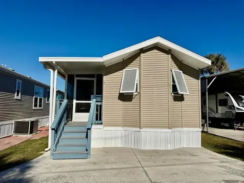 24 Shell Road Okeechobee FL 34974