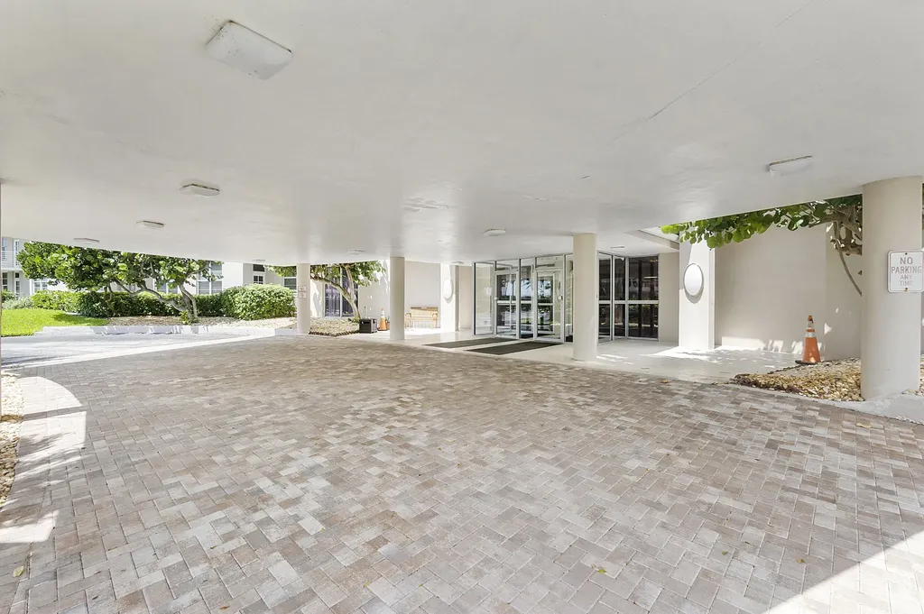 2851 S Ocean Boulevard Boca Raton FL 33432