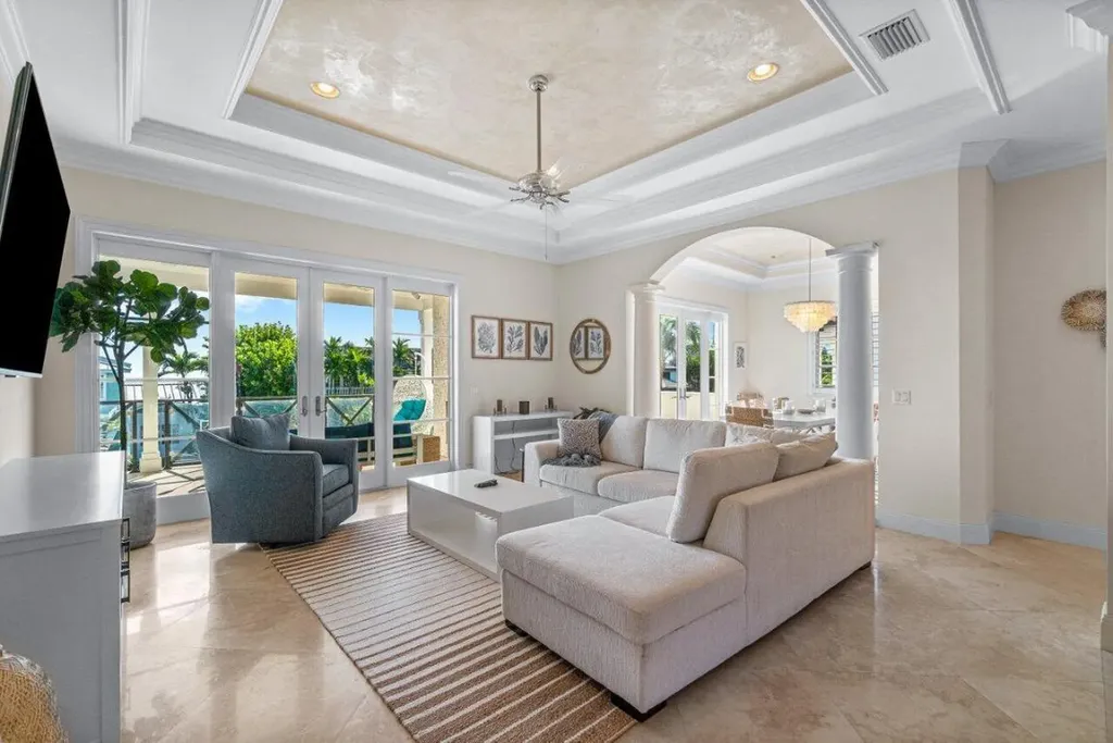 6103 N Ocean Boulevard N Ocean Ridge FL 33435