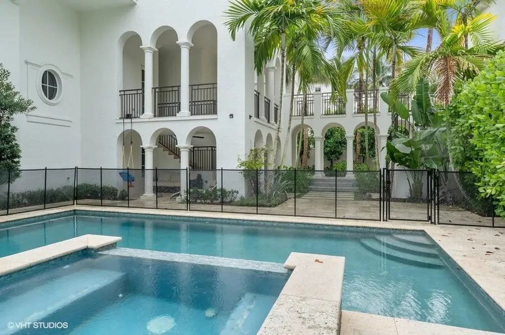6103 N Ocean Boulevard N Ocean Ridge FL 33435