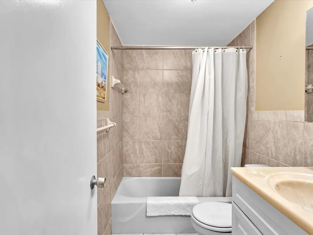 2542 S Federal Highway Boynton Beach FL 33435