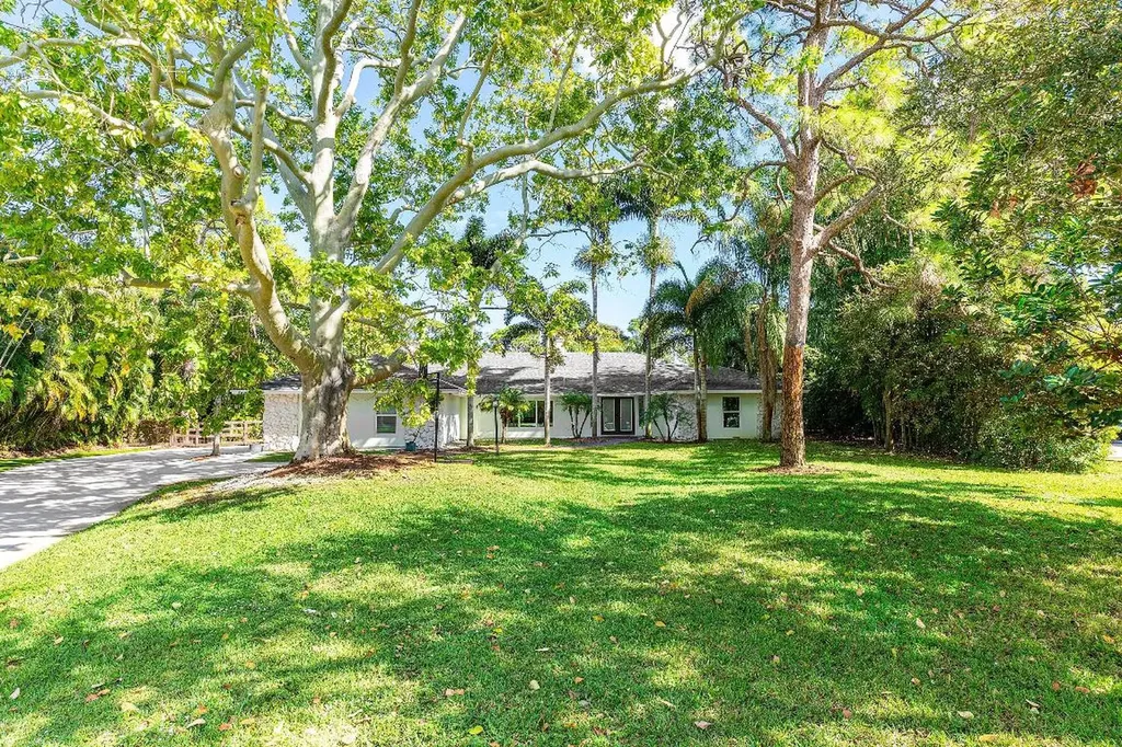 19960 Earlwood Drive Jupiter FL 33458