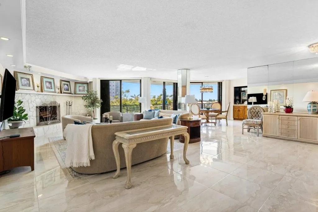 1170 Hillsboro Mile Hillsboro Beach FL 33062
