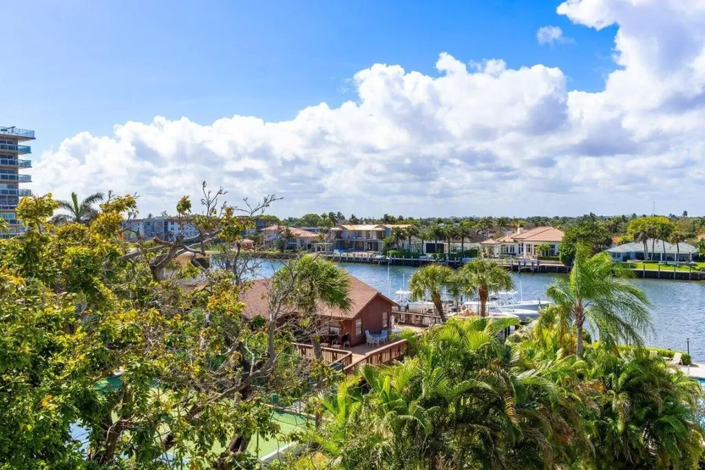 1170 Hillsboro Mile Hillsboro Beach FL 33062