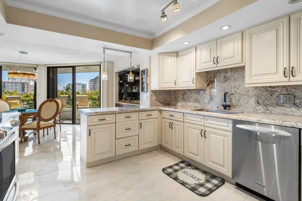 1170 Hillsboro Mile Hillsboro Beach FL 33062