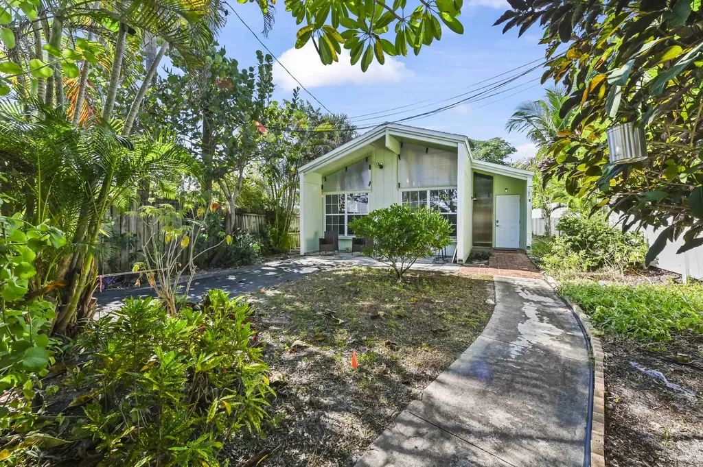 2509 N Federal Highway Lake Worth Beach FL 33460