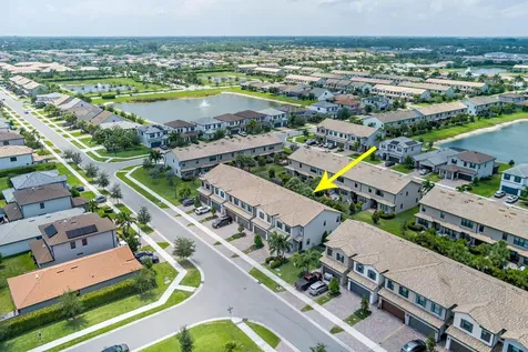 8243 Cinch Way Lake Worth FL 33467