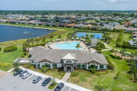 8243 Cinch Way Lake Worth FL 33467