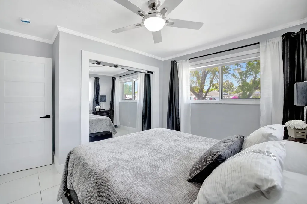 2260 NE 62nd Street Fort Lauderdale FL 33308