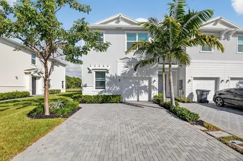 4645 Meyerson Place Lake Worth FL 33463