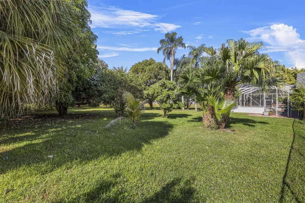 140 SW Mark Court Port St Lucie FL 34953