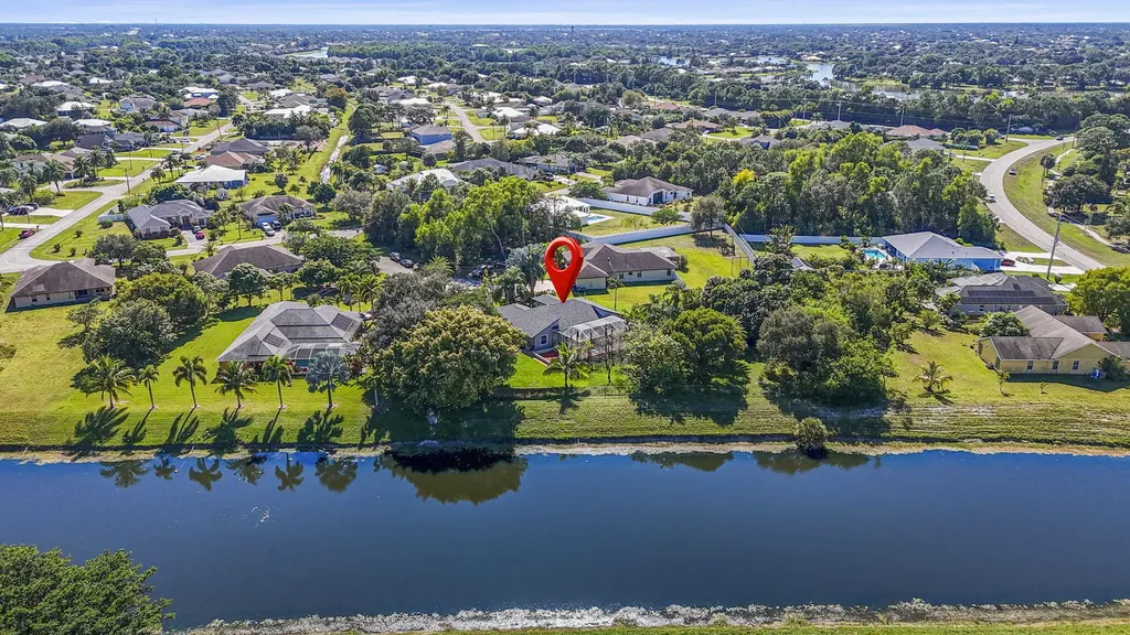 140 SW Mark Court Port St Lucie FL 34953