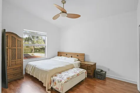140 SW Mark Court Port St Lucie FL 34953