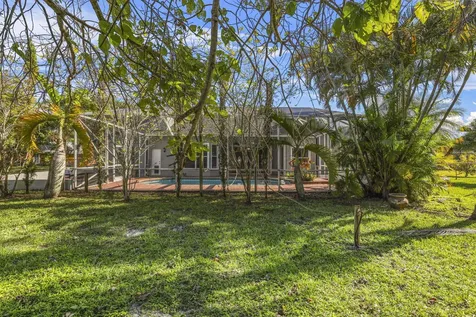140 SW Mark Court Port St Lucie FL 34953