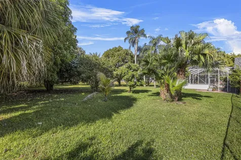 140 SW Mark Court Port St Lucie FL 34953