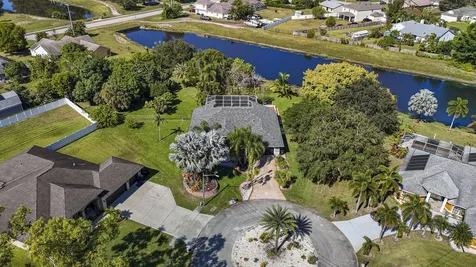 140 SW Mark Court Port St Lucie FL 34953