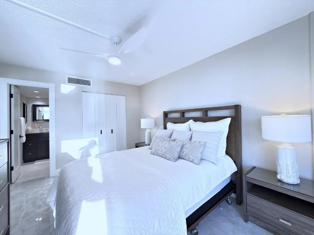 3546 S Ocean Boulevard South Palm Beach FL 33480