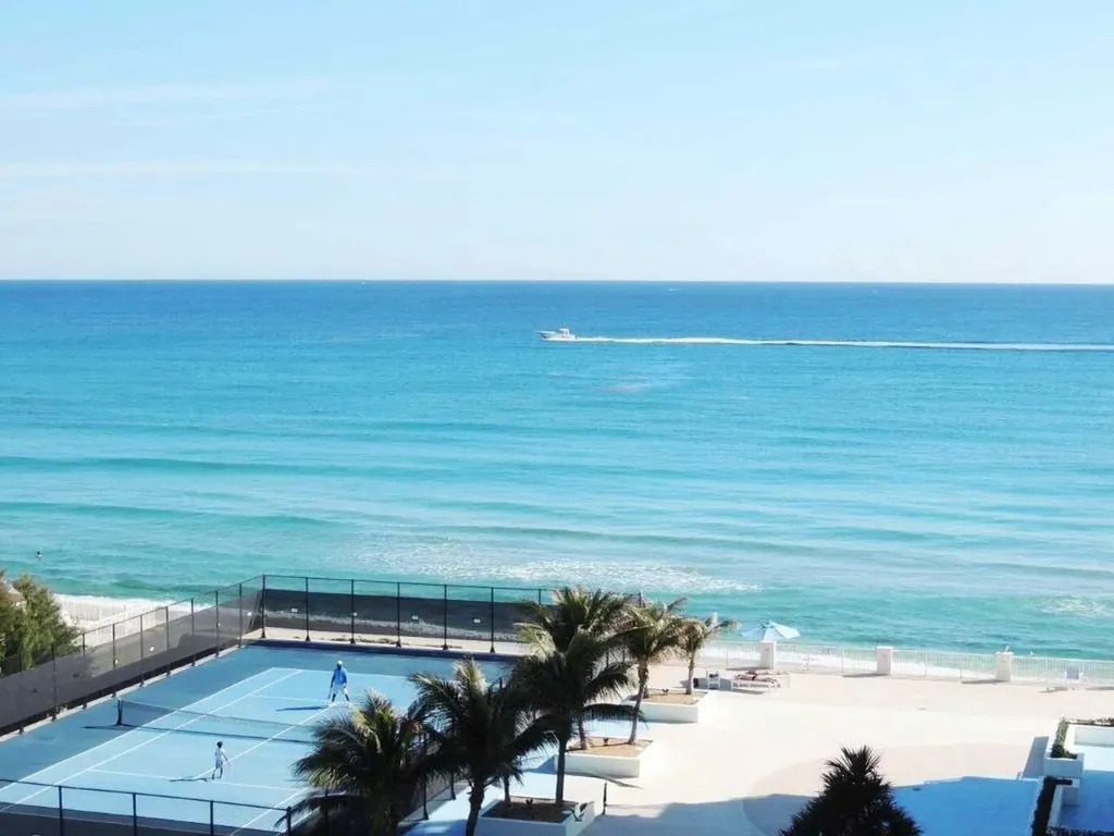 3546 S Ocean Boulevard South Palm Beach FL 33480