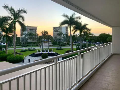 3546 S Ocean Boulevard South Palm Beach FL 33480