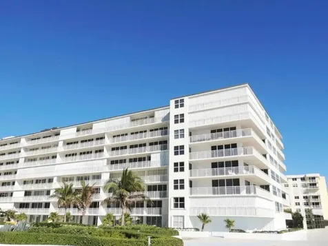 3546 S Ocean Boulevard South Palm Beach FL 33480