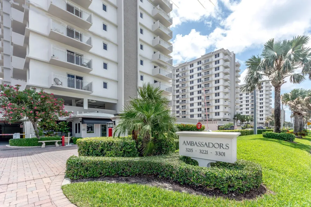 3221 S Ocean Boulevard Highland Beach FL 33487