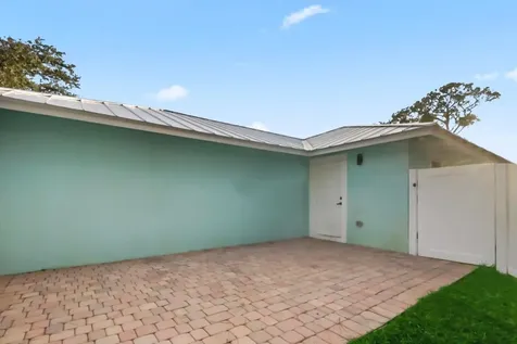 15242 69th Trail N Palm Beach Gardens FL 33418