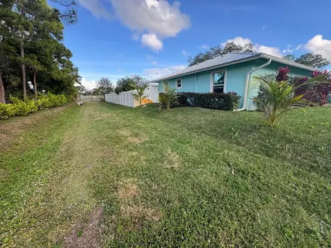 15242 69th Trail N Palm Beach Gardens FL 33418