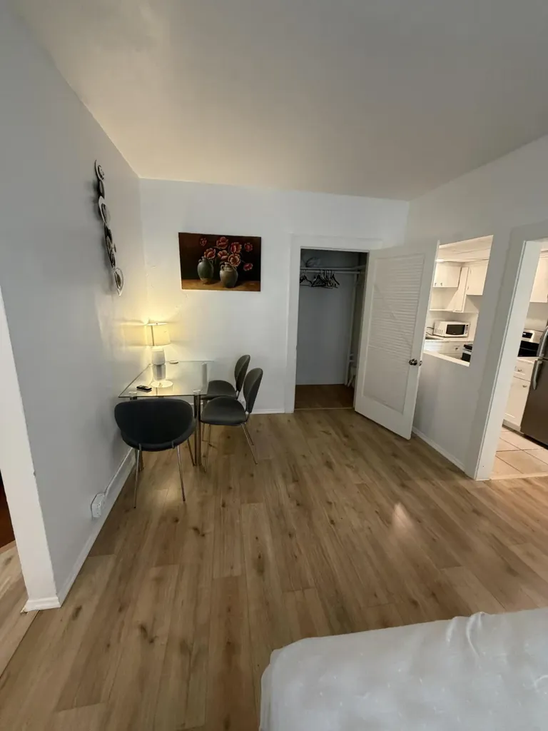 105 NE 16th Terrace Fort Lauderdale FL 33301