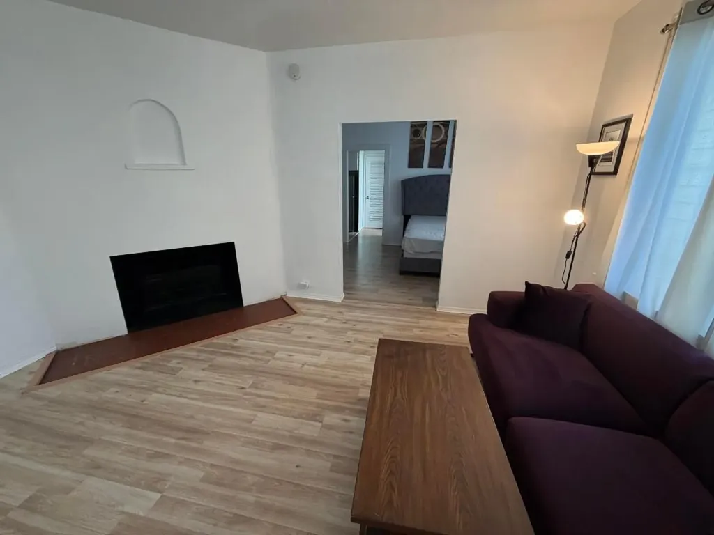 105 NE 16th Terrace Fort Lauderdale FL 33301