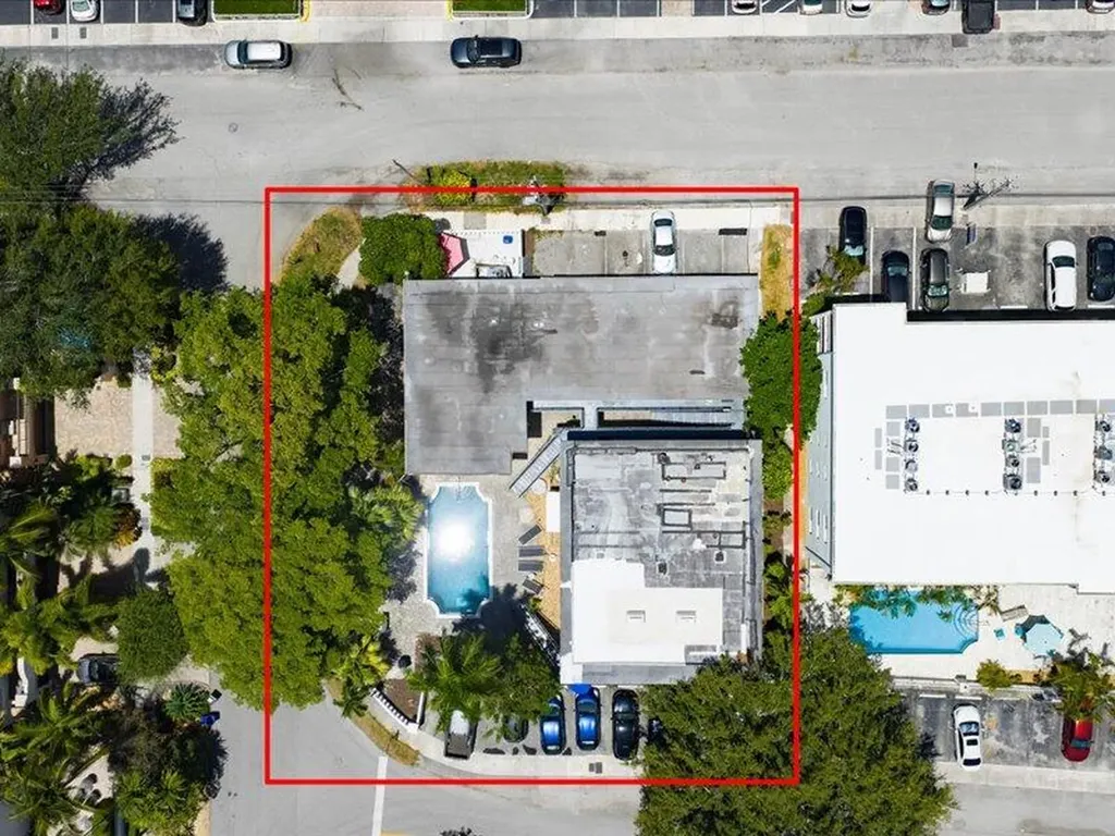 105 NE 16th Terrace Fort Lauderdale FL 33301