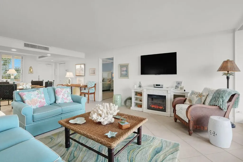 132 Lakeshore Drive North Palm Beach FL 33408