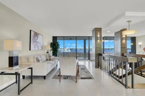132 Lakeshore Drive North Palm Beach FL 33408