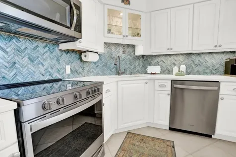 132 Lakeshore Drive North Palm Beach FL 33408