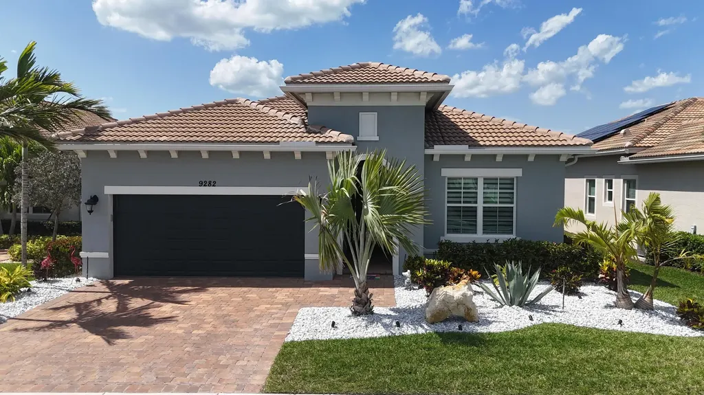 9282 SW Miracoli Way Port St Lucie FL 34987
