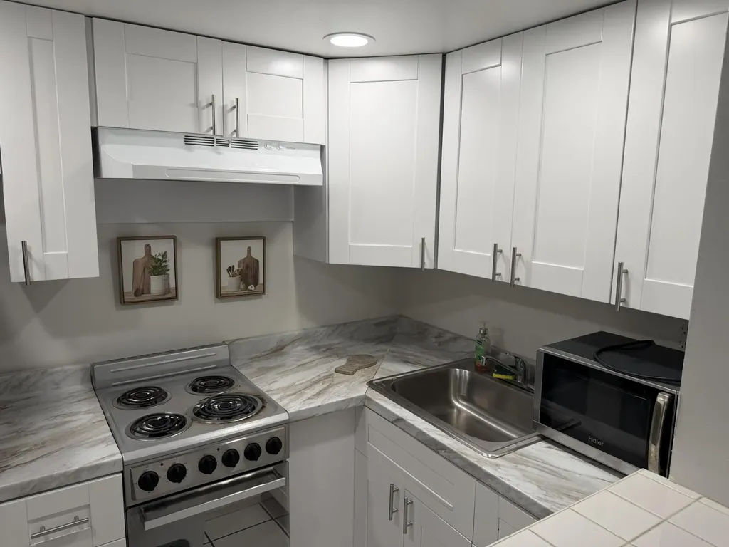 811 SE 16th Street Fort Lauderdale FL 33316