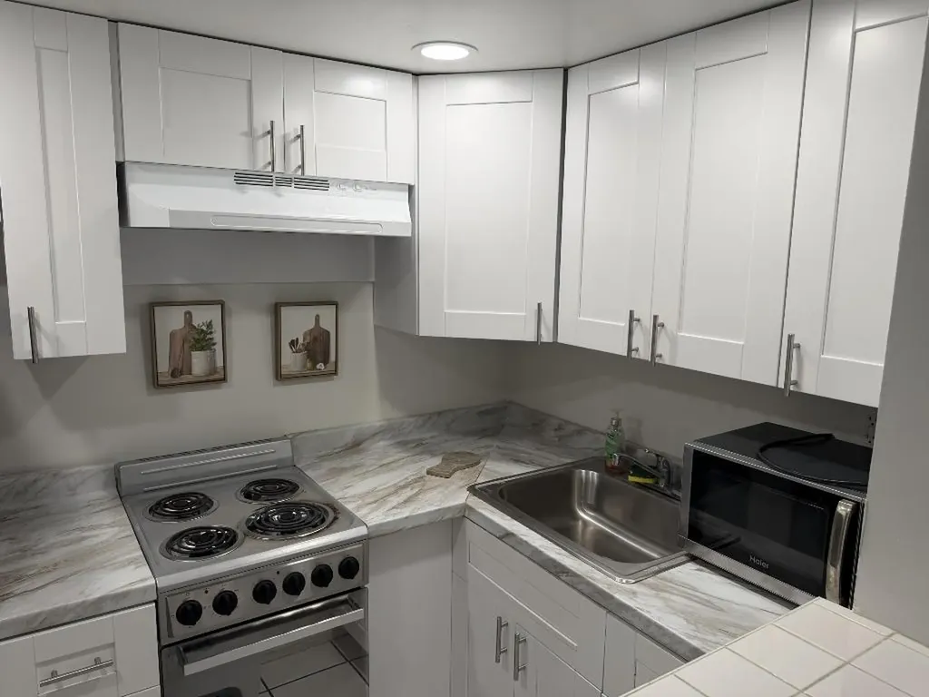 811 SE 16th Street Fort Lauderdale FL 33316