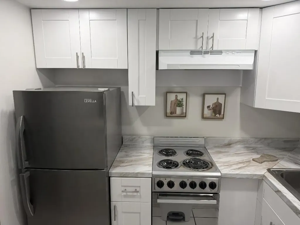 811 SE 16th Street Fort Lauderdale FL 33316