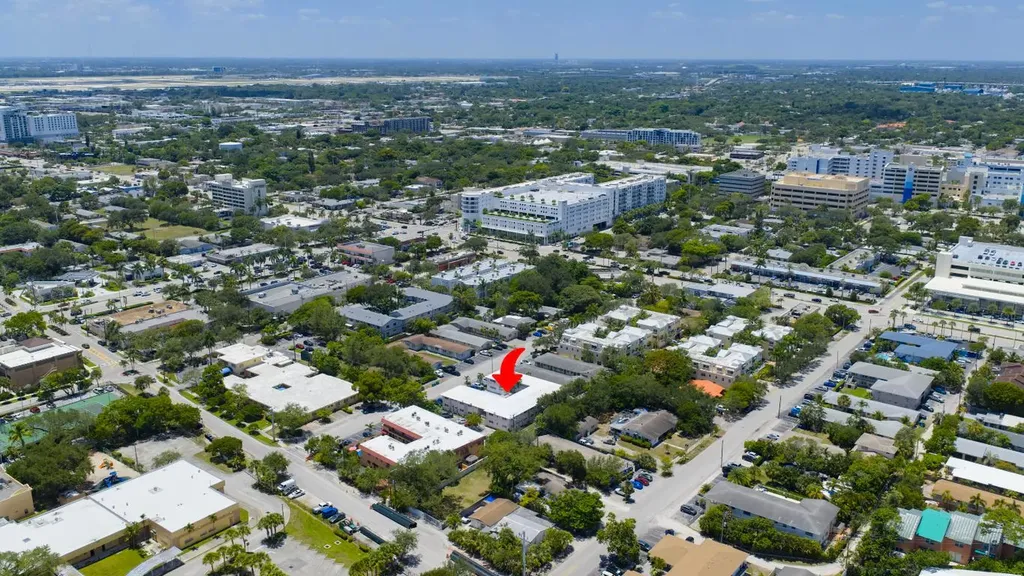 811 SE 16th Street Fort Lauderdale FL 33316
