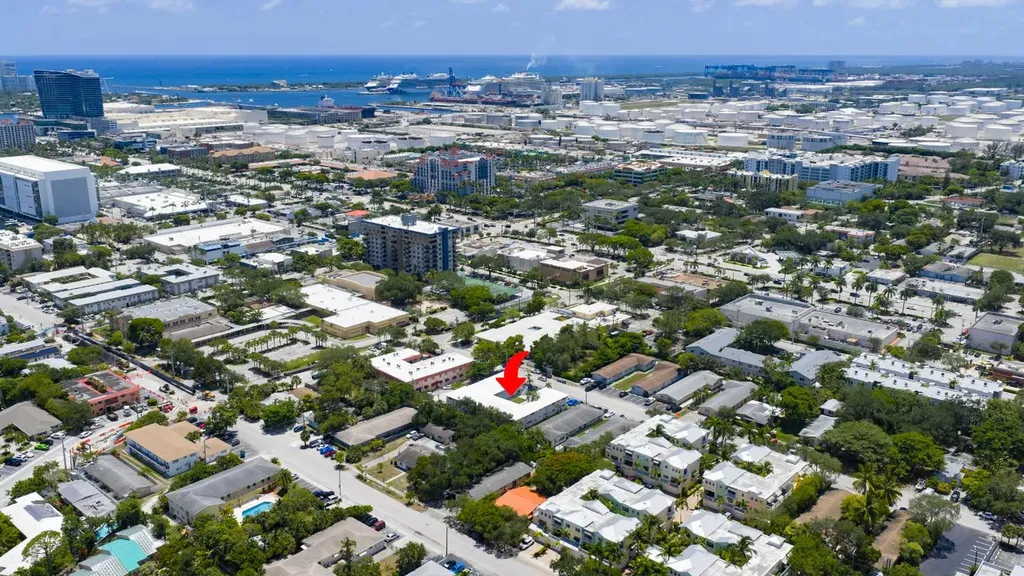 811 SE 16th Street Fort Lauderdale FL 33316