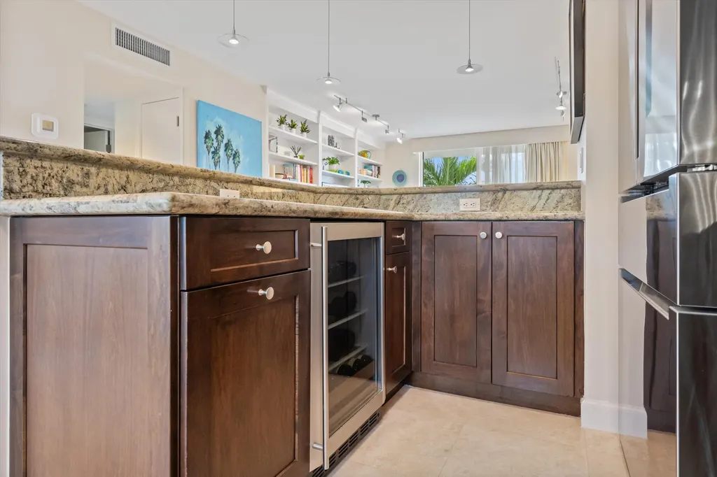 139 Sunrise Avenue Palm Beach FL 33480