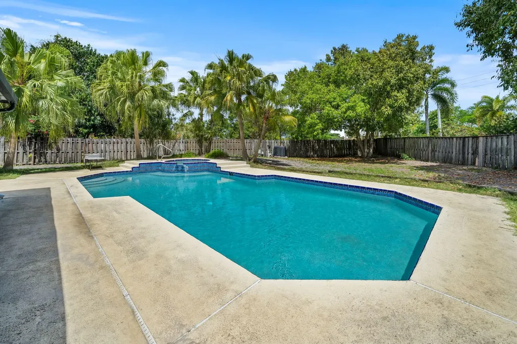 1488 Old Cypress Trail Wellington FL 33414