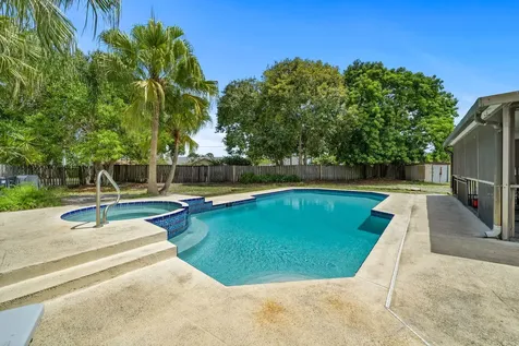 1488 Old Cypress Trail Wellington FL 33414