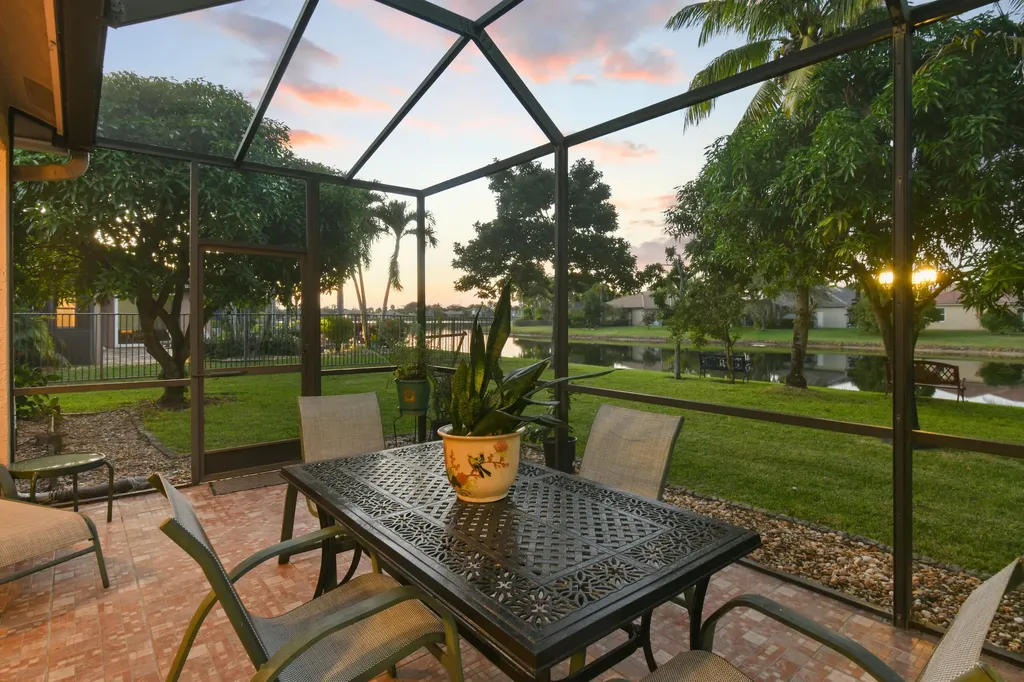 9863 Royal Cardigan Way West Palm Beach FL 33411