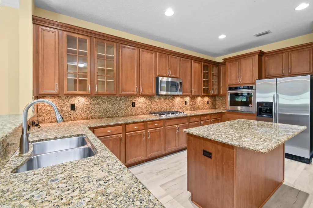 9863 Royal Cardigan Way West Palm Beach FL 33411