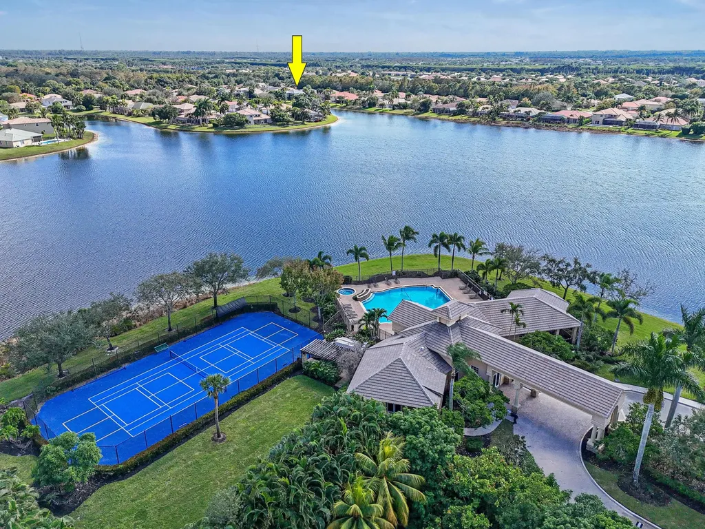 9863 Royal Cardigan Way West Palm Beach FL 33411