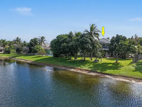9863 Royal Cardigan Way West Palm Beach FL 33411
