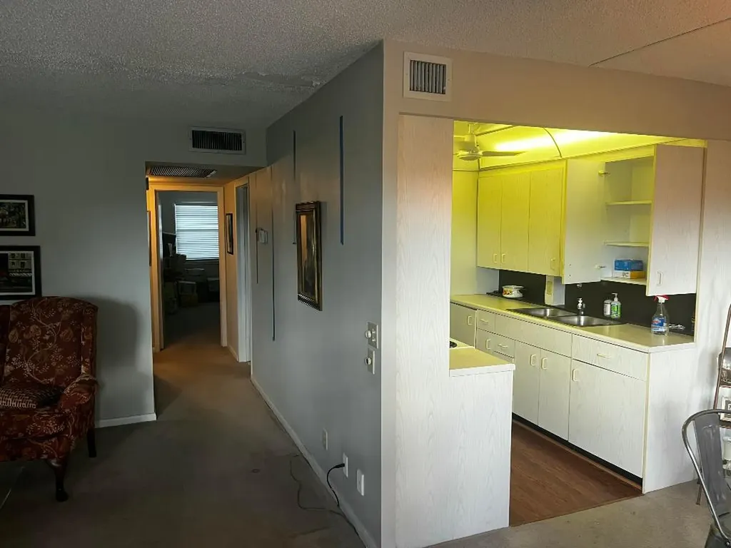 2087 Exeter E Boca Raton FL 33434