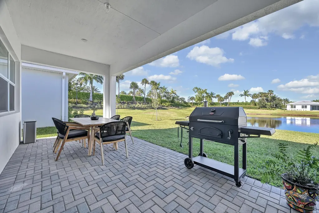 14185 SW Daphne Street Port St Lucie FL 34987