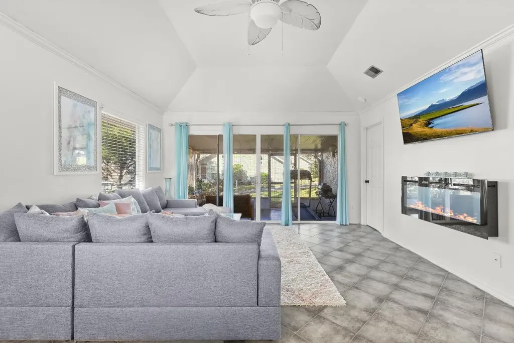1329 Villa Lane Apopka FL 32712