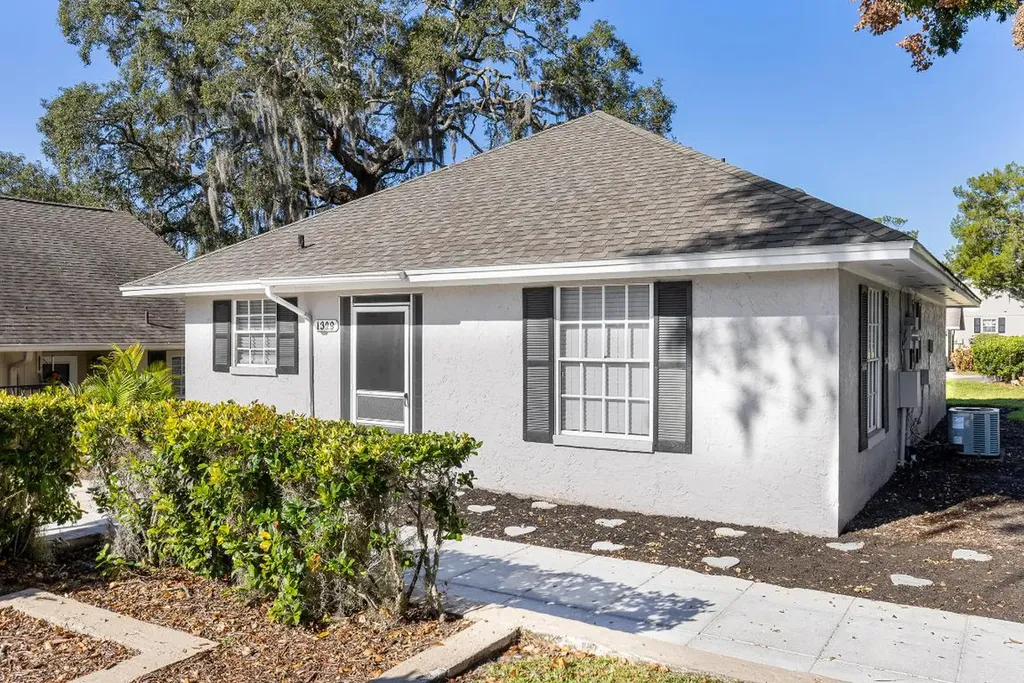 1329 Villa Lane Apopka FL 32712